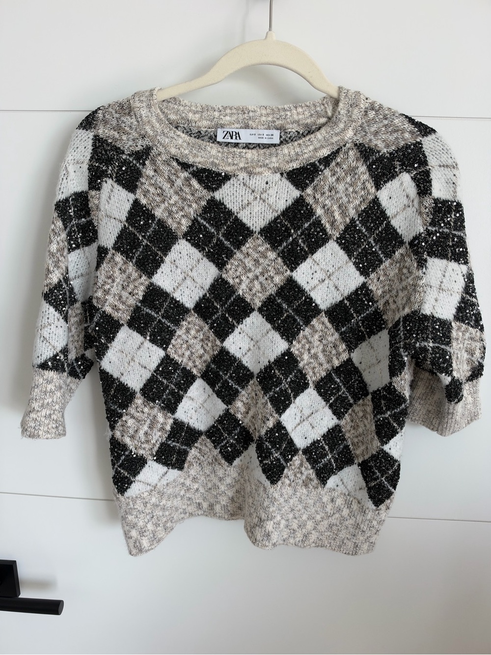 ZARA Beige Black White Argyle Knit Crewneck Sweater